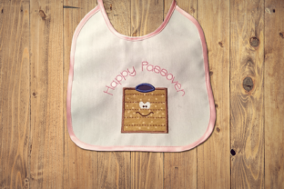 A Professional Review of the Happy Passover Matzo Applique Design